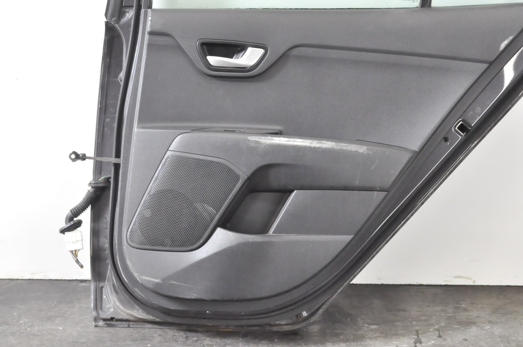 фото №9, Kia rio iv дверь правый задняя задние hb 5d полный