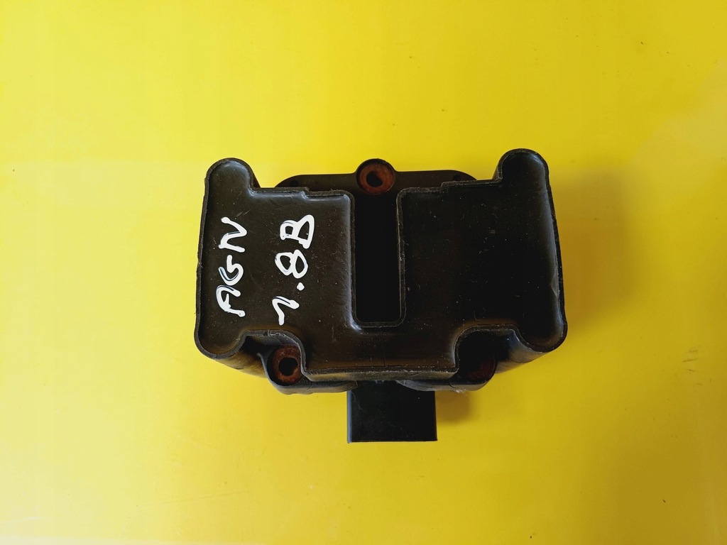 фото №8, Котушка запалювання audi a3 8l 1.8 бензин 032905106 / 0040100022 nr1334