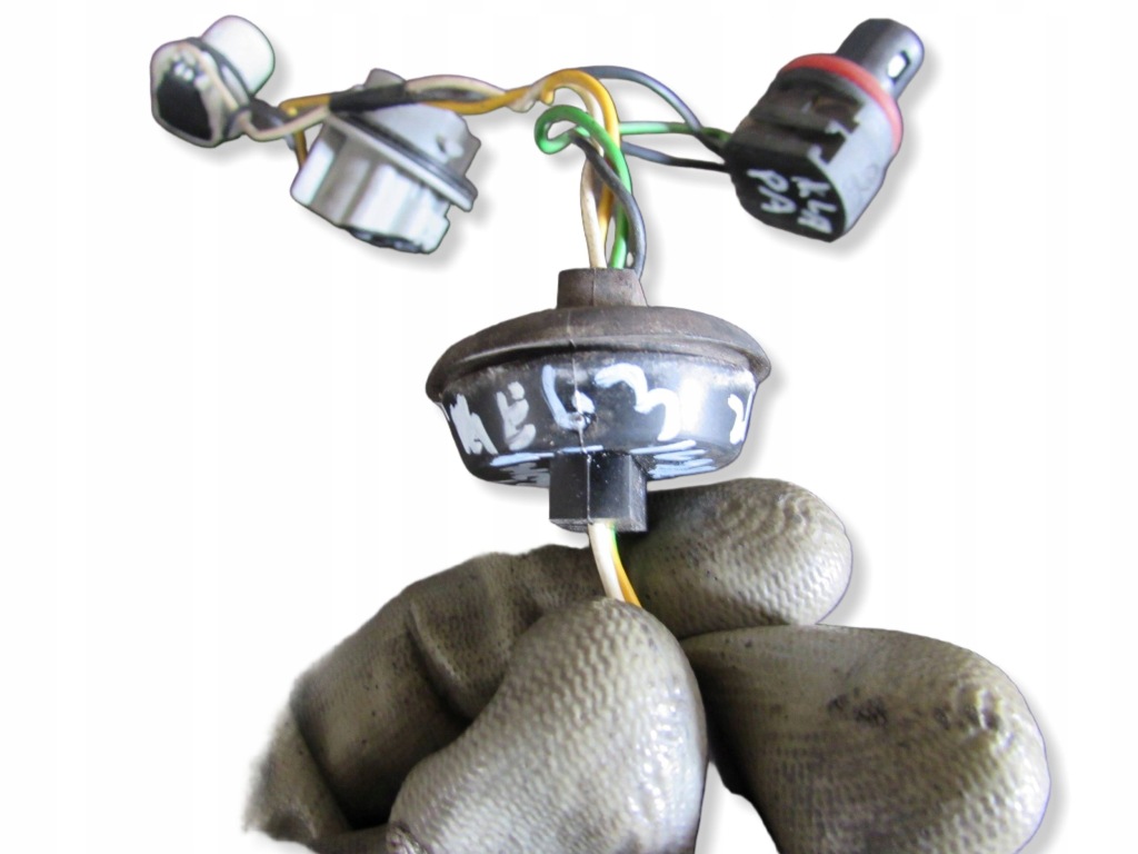 Купити Вкладиш лампи правий задній w кришка renault megane 3 рестайлінг  10-16r