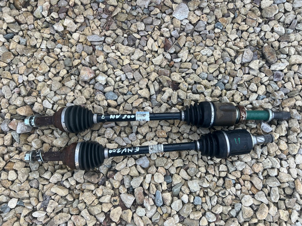 фото №1, Nissan e nv200 привідний вал права перед електрик