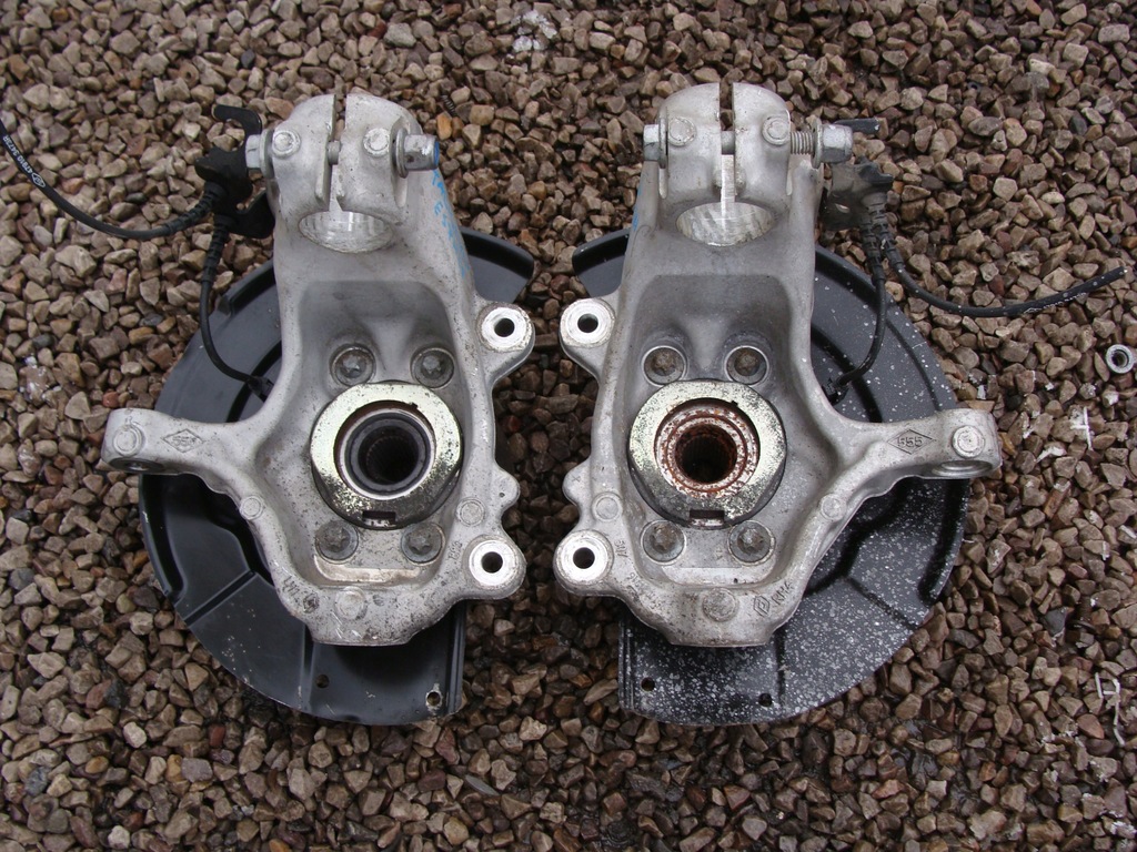 фото №2, Поворотний кулак права renault espace v talisman