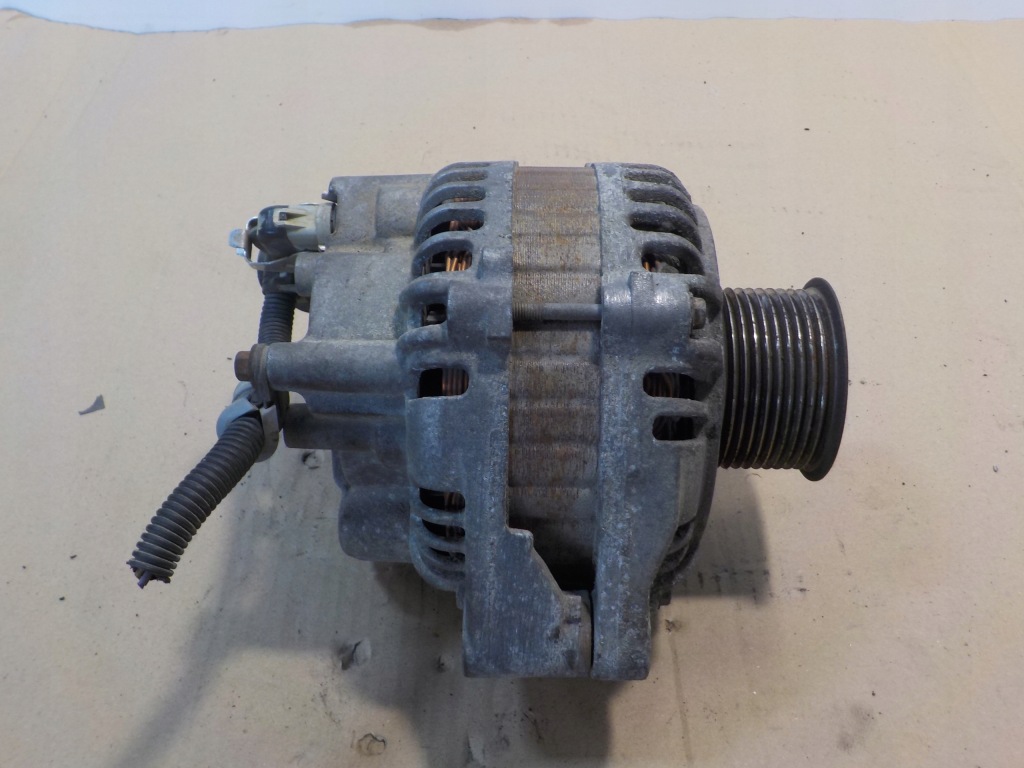 Купить Генератор volvo 85003257