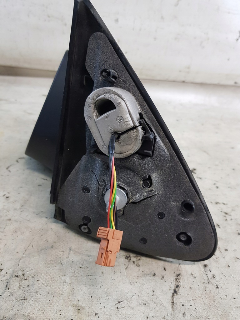 фото №6, Зеркало левая 5 pin peugeot 301 19r. код лакокрасочного покрытия: ewp