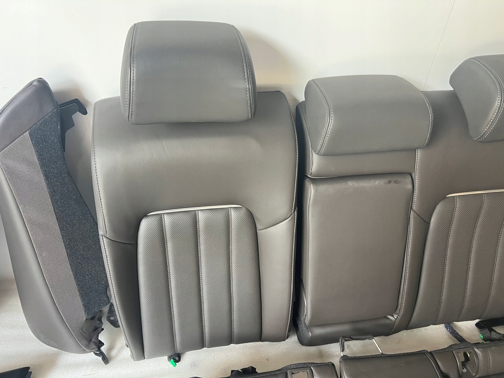 фото №4, Mazda 6 gl заднее сиденье коричневый sedan rok 2022