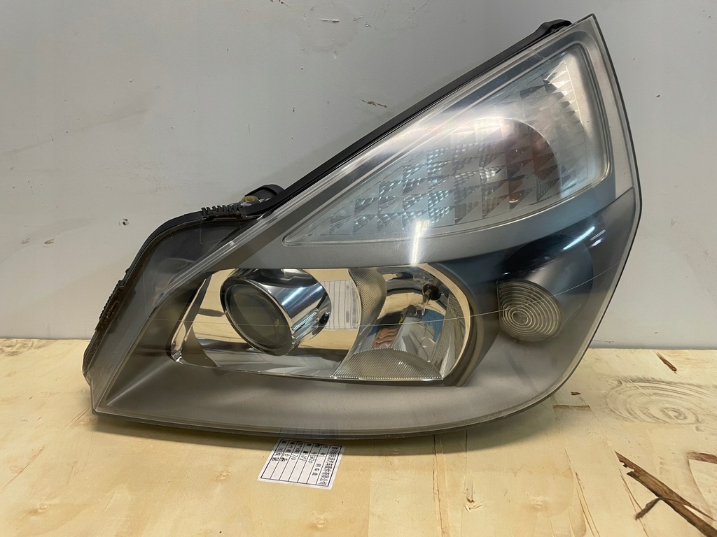 фото №3, Лампа левая передняя перед renault espace iv ксенон