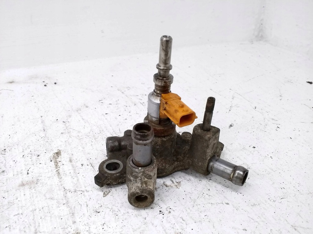 фото №1, Renault trafic ii x83 2014 инжектор adblue