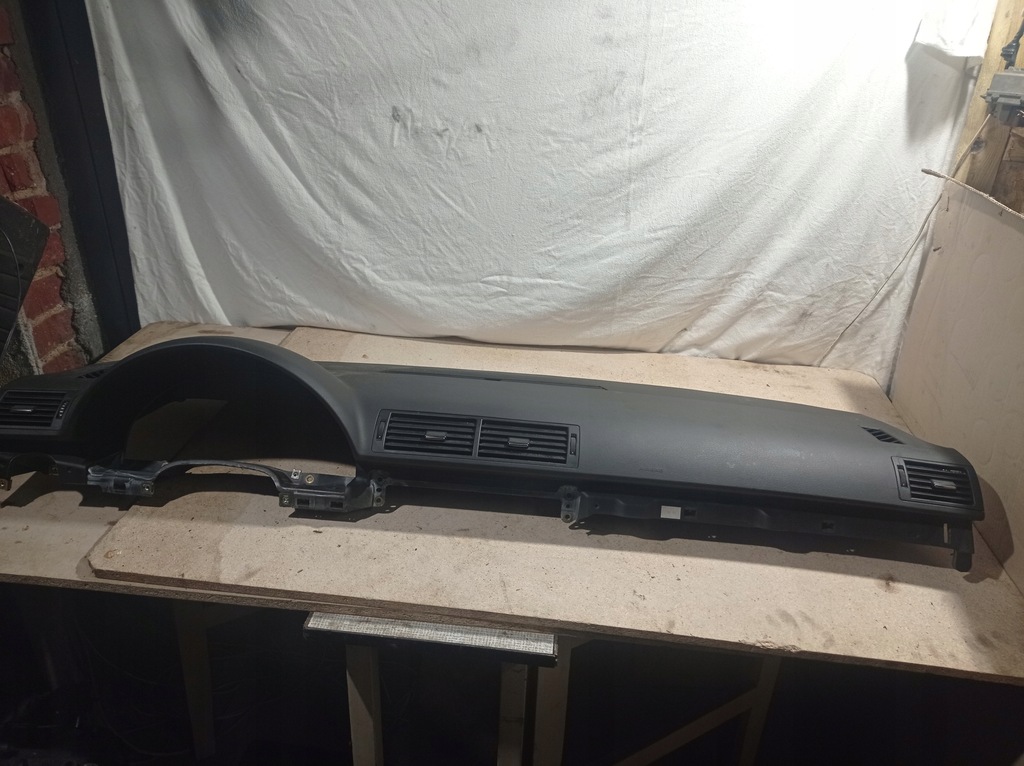 фото №1, Приборная панель консоль audi a4b6 kombi