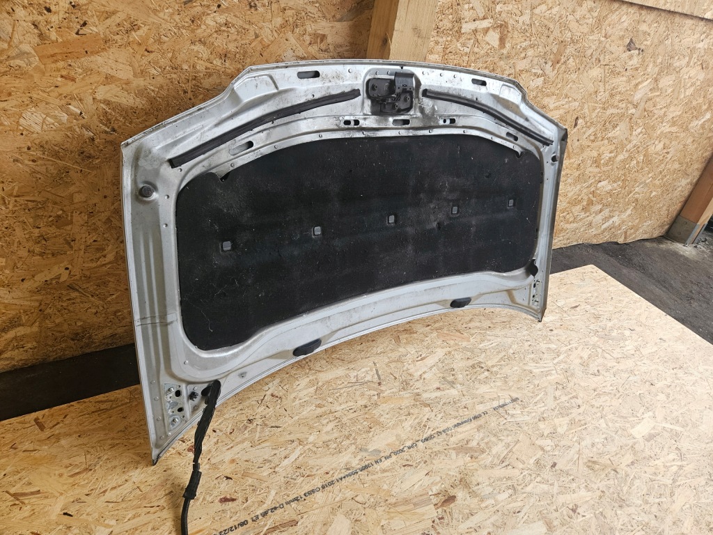 фото №8, Капот крышка двигателя vw touran 1t0 la7w