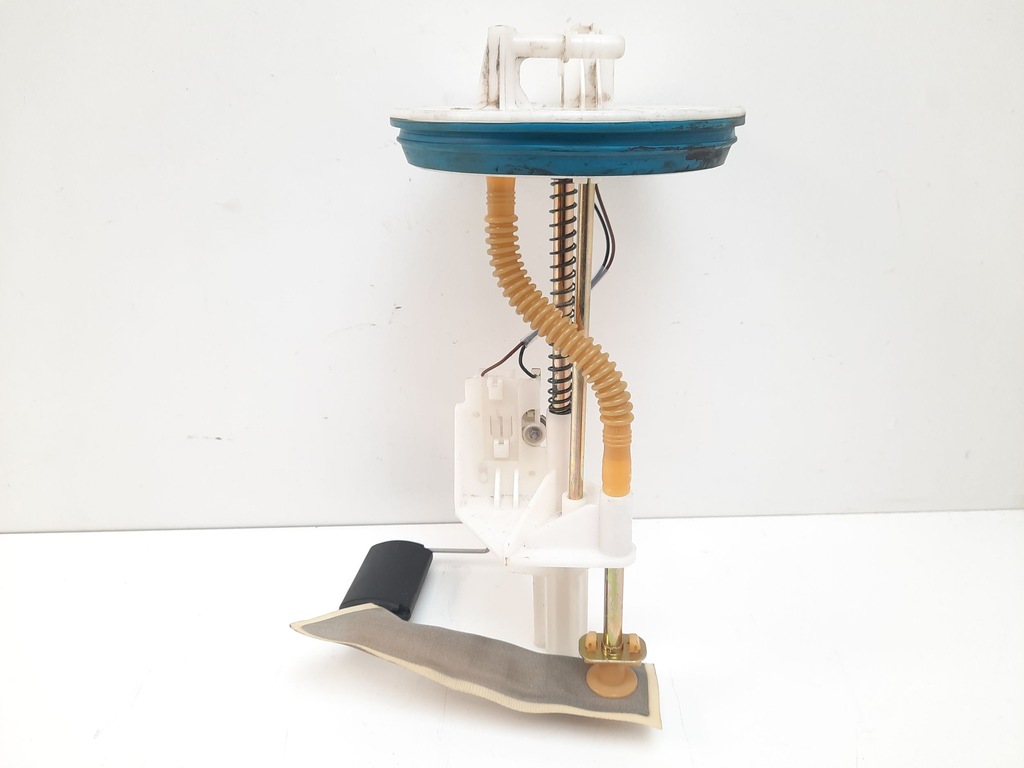 фото №9, 2006 hyundai santa fe датчик рівня пального 312302b000