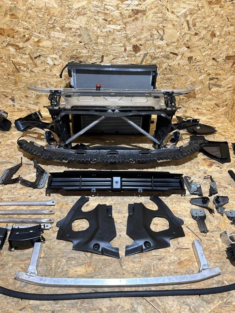 Kompletny pas передний радиатор bmw x3 g01 x4 g02 lci lift 2.0d 23r Недорого