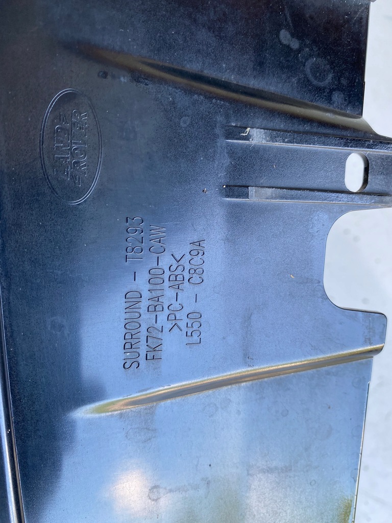 фото №8, Решітка радіатора решітка радіатора land range rover discovery iv 4 sport 2014-19