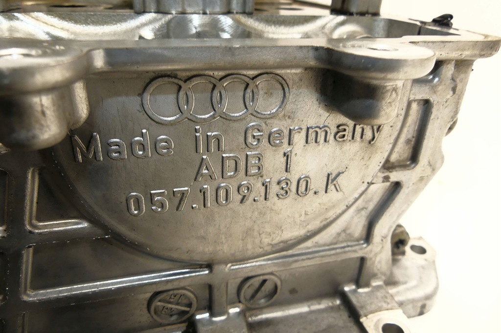 фото №14, Audi q7 sq7 q8 sq7 a8 d5 4.0 tdi v8 60tdi cza головка циліндрів права