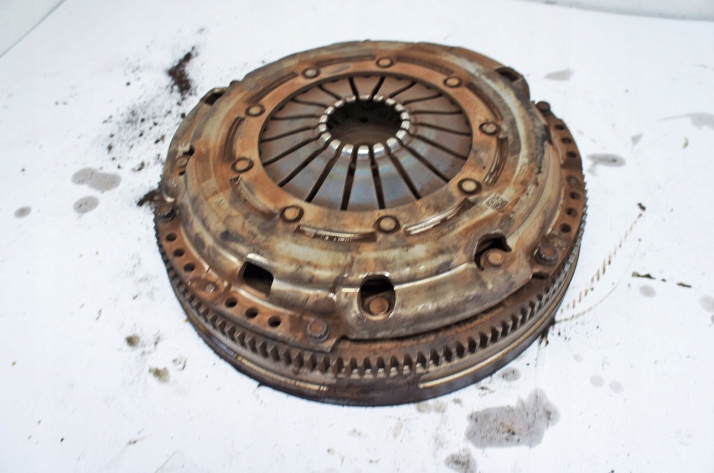 фото №9, Td138 skoda superb iii 1.6d зчеплення маховик з двома масами 04l141031a 043082001693