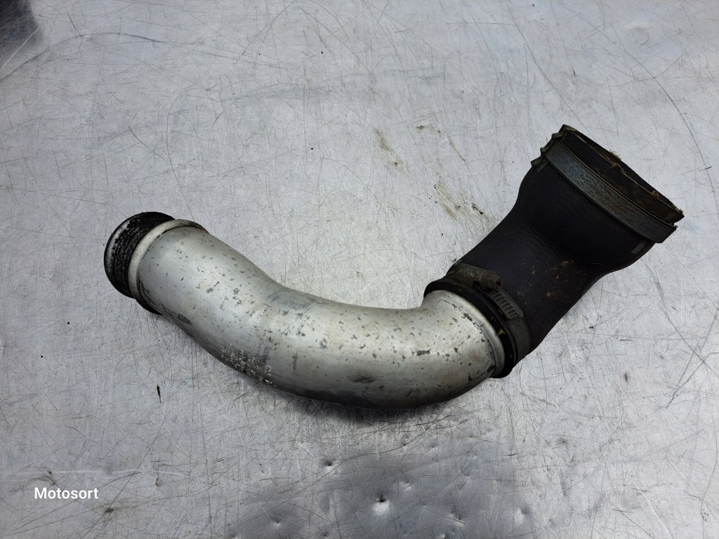 фото №1, Volvo v40 2.0d d3 труба шланг повітря 31325041