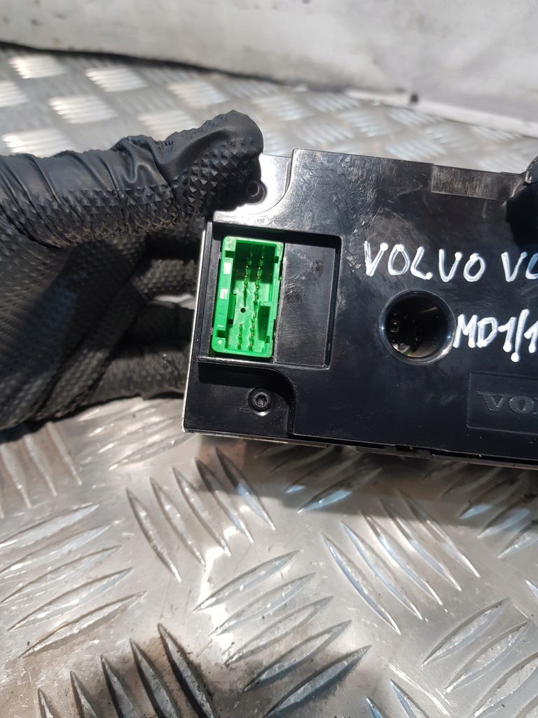 фото №8, Volvo v40 00r- панель обдув кондиціонера 30612623