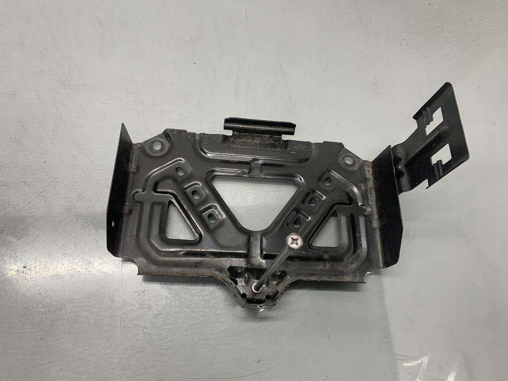 Корпус акумулятор mini countryman r60 1.6 16 v 11 r 147795 Ціна