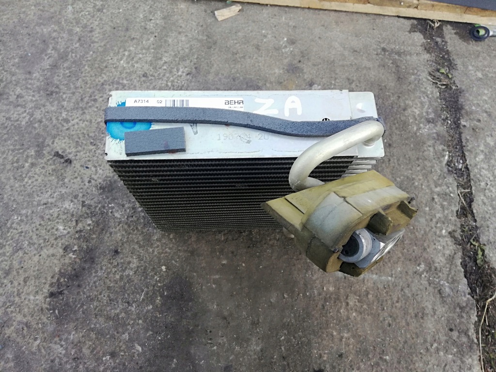 фото №1, Opel zafira a радиатор кондиционера