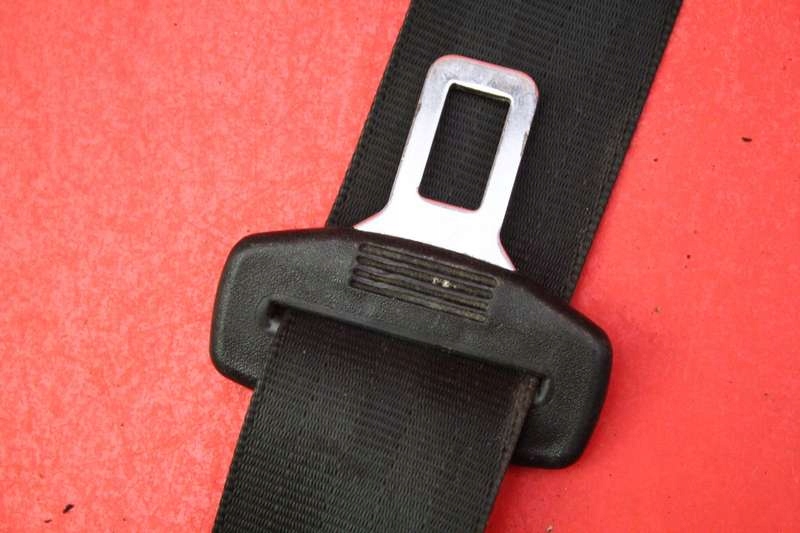 фото №10, Pas безпеки лівий задня 8z0857805 audi a2 01r