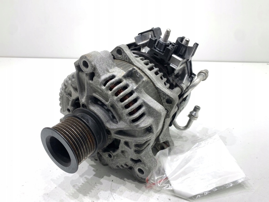 Купити Генератор bmw g30 8490538 2.0 190km