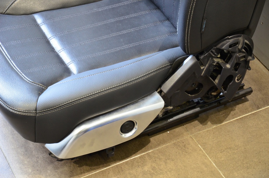 фото №16, Mercedes x166 gl сиденье 7 мест кожа czarna kompl