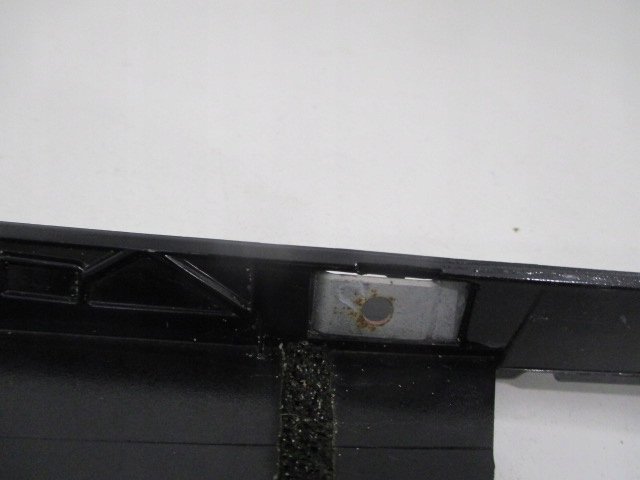 фото №10, Peugeot 3008 i молдинг дверь левая передняя 96859278xt