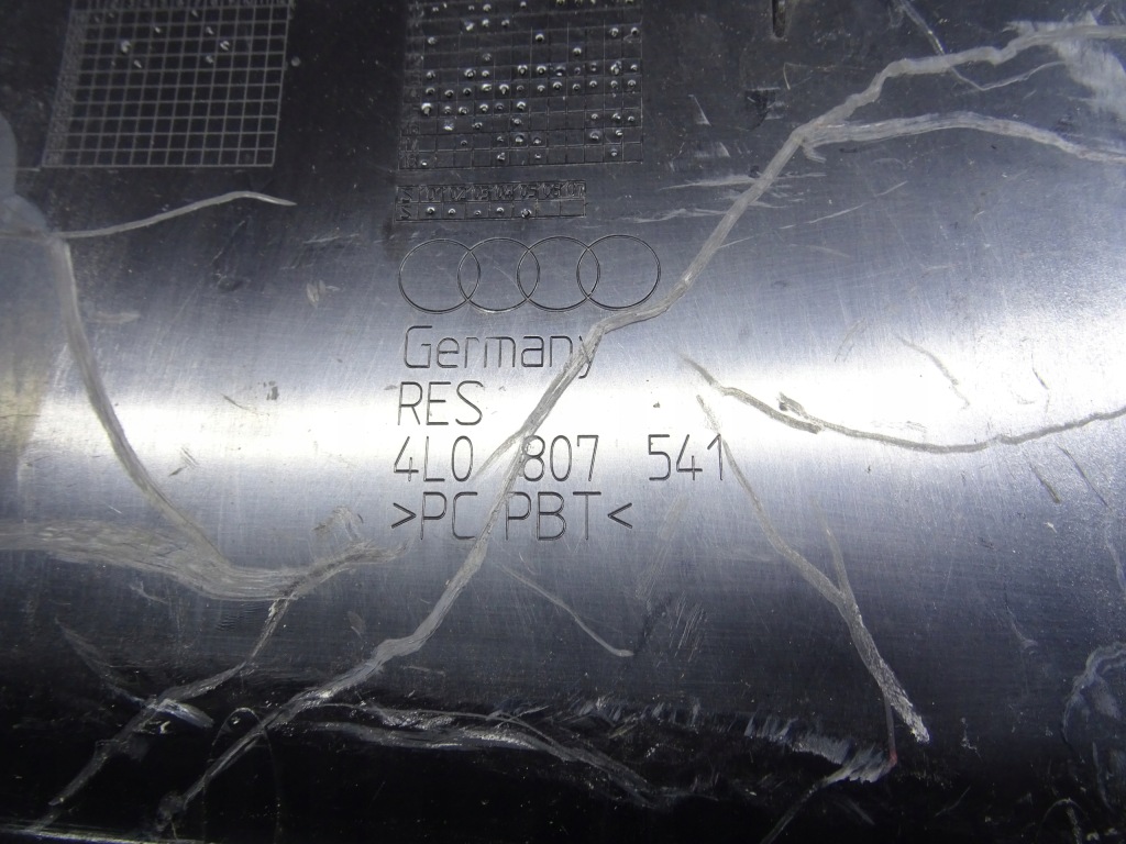 Накладка защита бампера перед audi q7 4l0 4l0807541 Цена