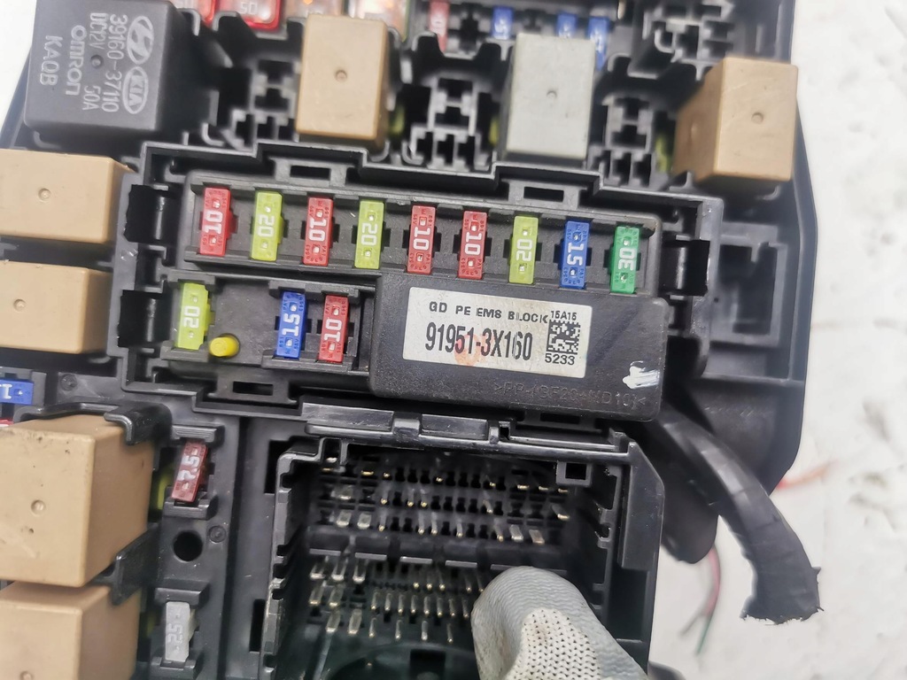 фото №8, Коробка запобіжників hyundai i40 1.7 crdi 141km