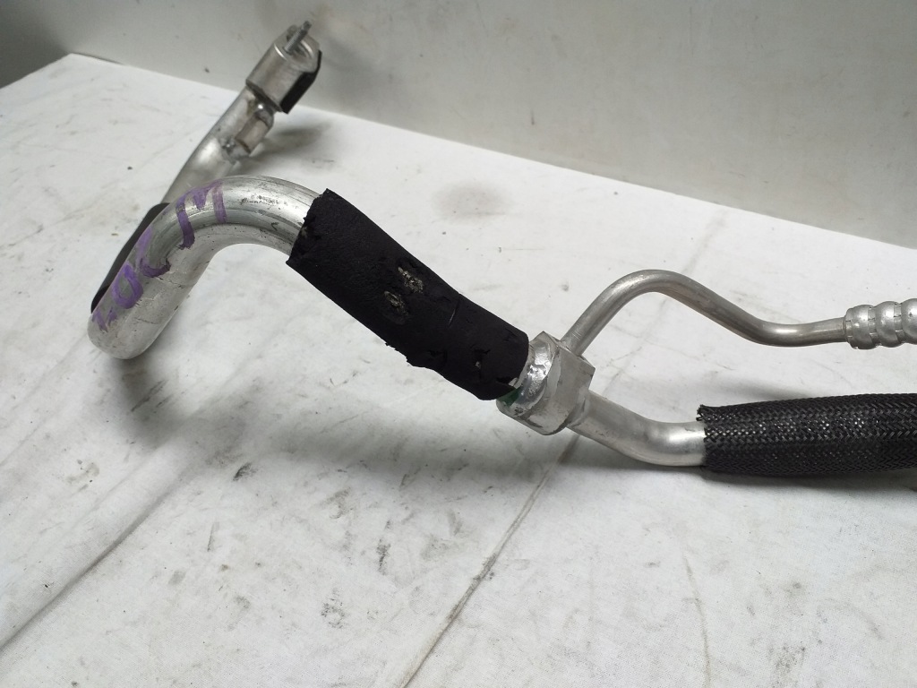 фото №4, Mercedes w204 шланг кондиционера