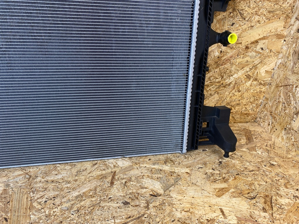 фото №10, Радіатор wody mercedes w177 w247 x247 w118 a2475003800