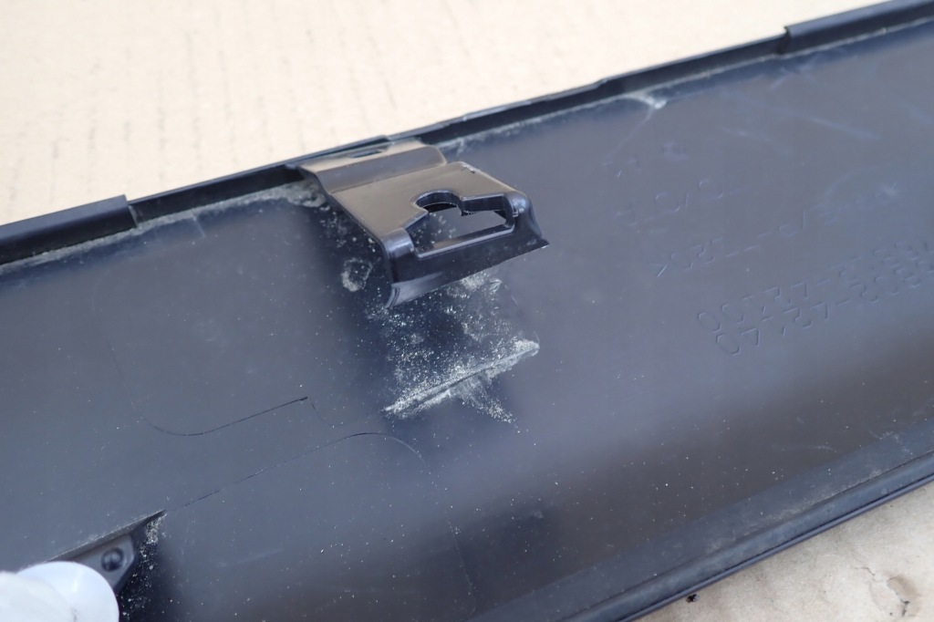 фото №14, Toyota rav4 v 19- накладка крышки задняя 76802-42140