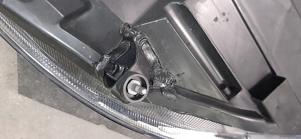 фото №5, Ford fiesta mk8 фара лампа левая europa