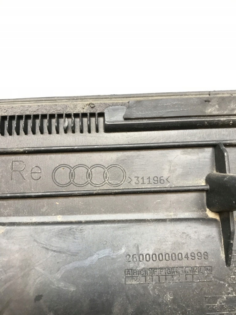 фото №12, Audi rs q8 4m8 молдинг двері правий задня 4m8853970