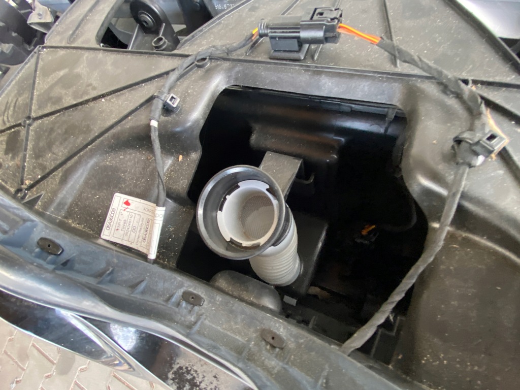 фото №6, Бампер капот крила підсилювач радіатор лампи bmw ix i20 колір a96