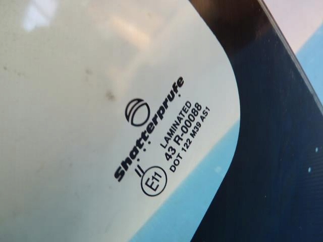 фото №6, Стекло передняя mitsubishi pajero 3 99-06