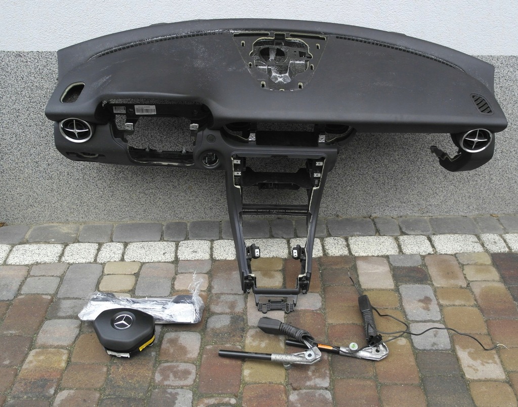 фото №1, Mercedes slk w172 подушка безопасности pas приборная панель pulpit консоль