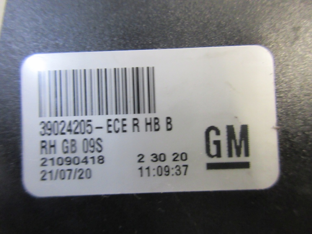 Фара задний  правый  insignia a рестайлинг  led оригинал hb с Разборки