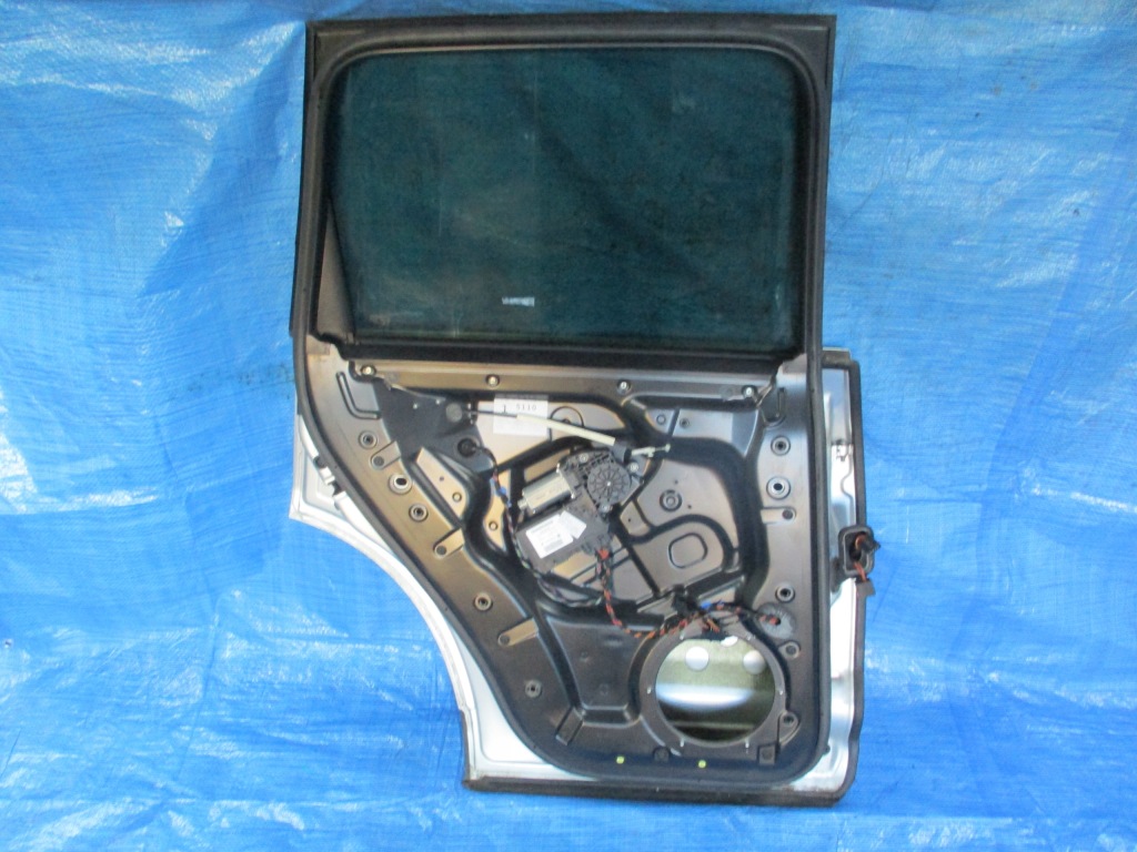 фото №4, Двері лівий задня vw touareg i lift