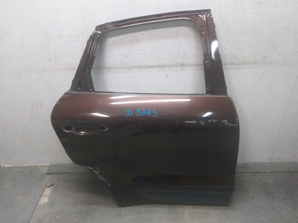 Купити Двері задній праве porsche macan 95b