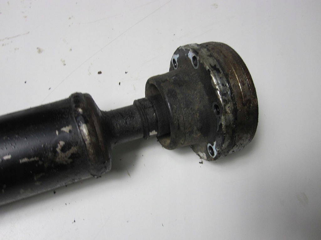 Wał приводной передний mercedes ml w163 4.3 v8 в Украине