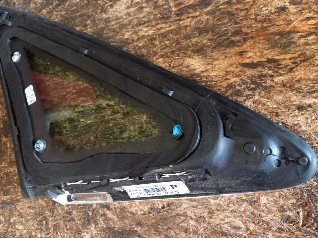 фото №9, Audi a3 8v sedan стекло кузовная задняя правая хром