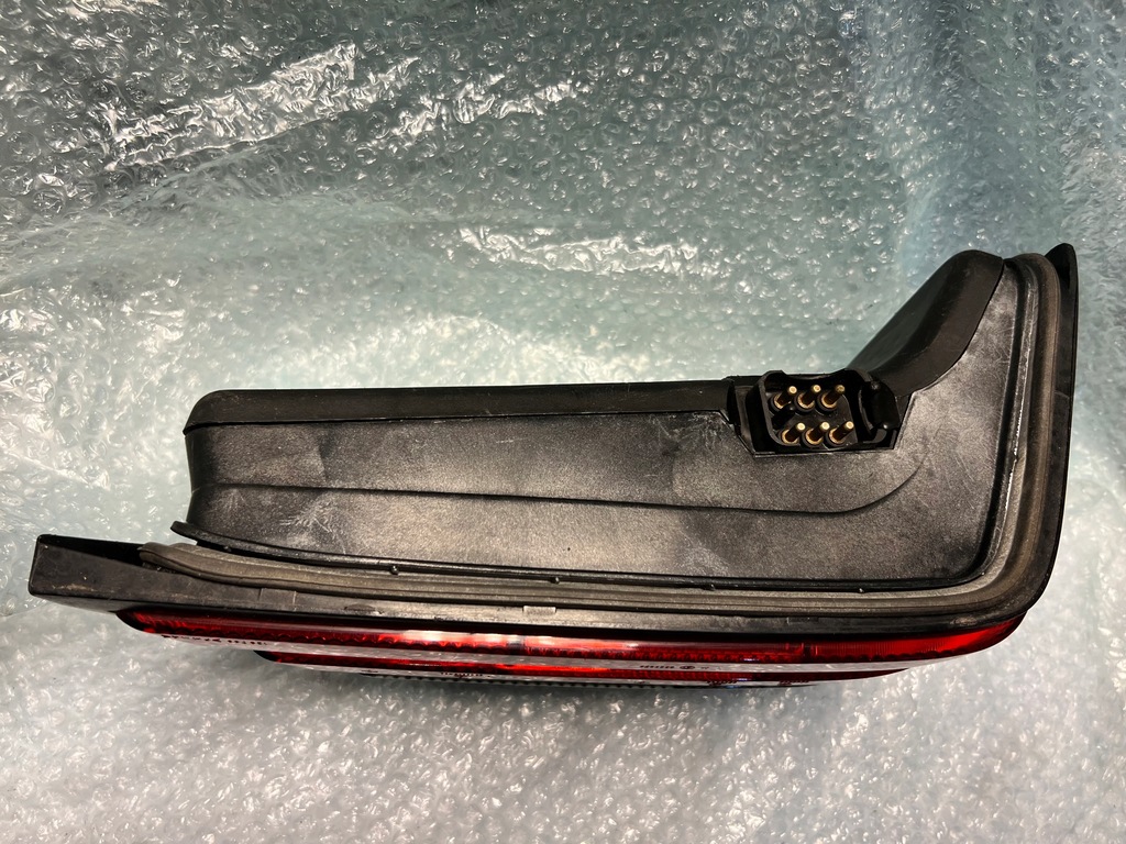 фото №8, Mercedes w124 coupe оригінальна лампа лівий задня комплектна