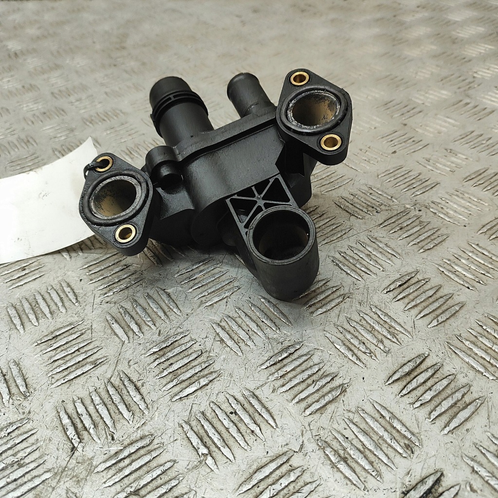 фото №6, Land rover discovery 5 2016 шланг / wąż радіатора