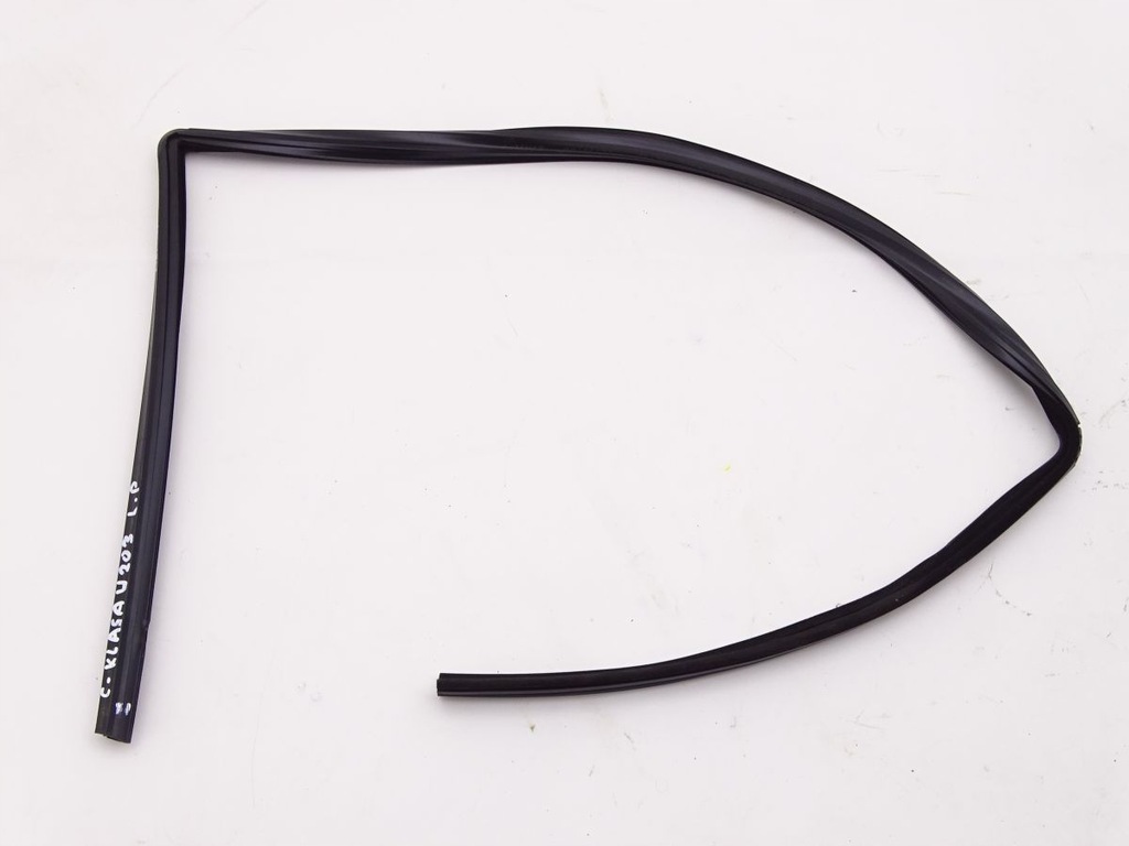 фото №1, Mercedes w203 00- прокладка стекло левый перед sedan