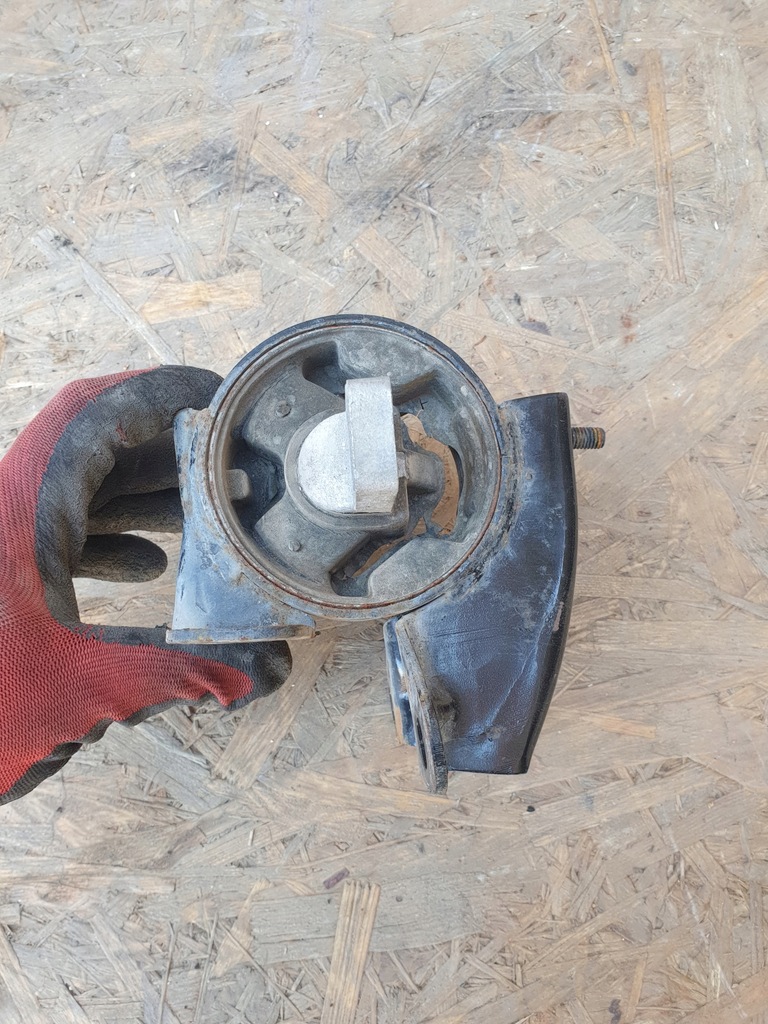 фото №7, Dodge caravan voyager кронштейн подушка 3.6