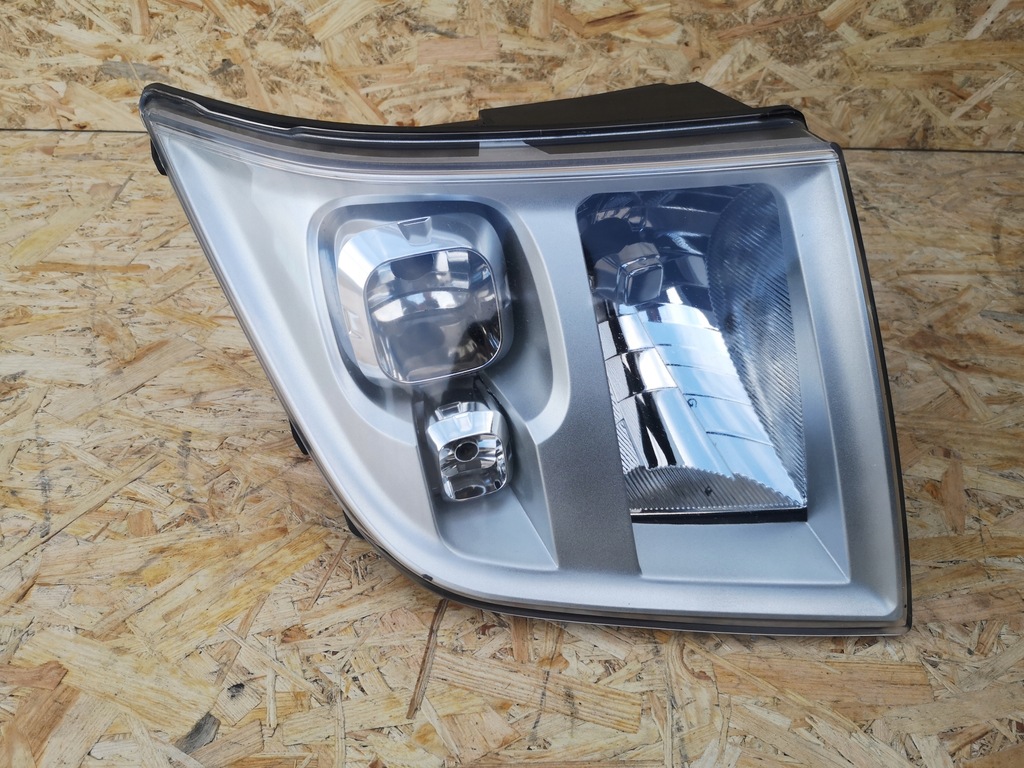 фото №1, Ford transit mk7 лампа правый перед