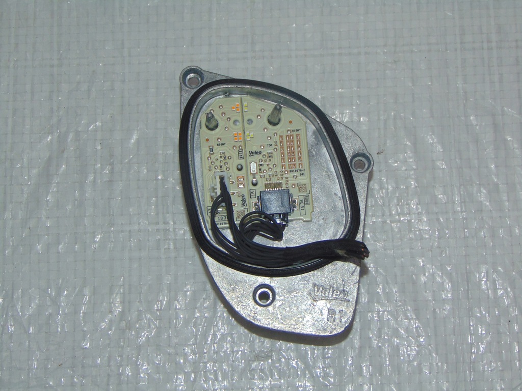 фото №4, Seat ateca преобразователь модуль led 90125310