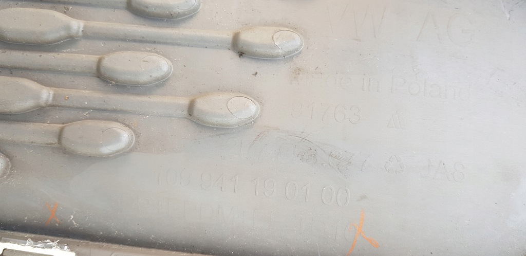 фото №12, Решітка бампера перед vw caddy v