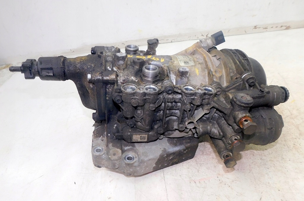 Mb actros mp4 12r euro 5 основа корпус фільтра пального Зі Шроту