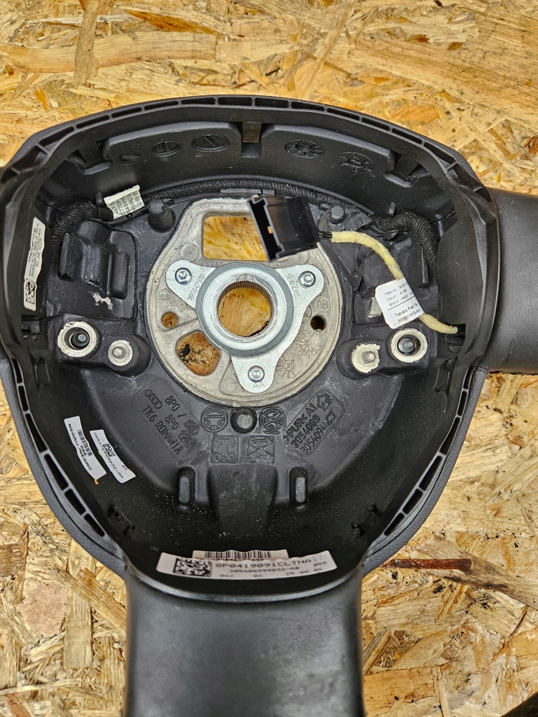 фото №10, Воздуховод audi a3 8p кожа лепестки переключения 8p0419091cl