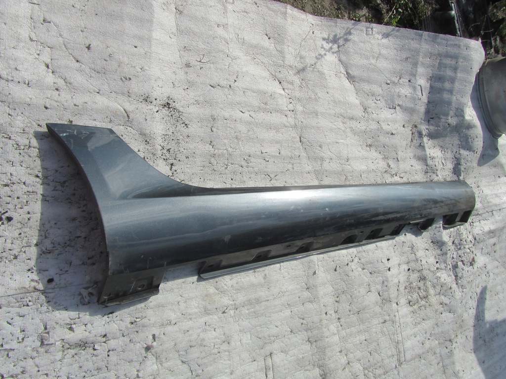 фото №1, Молдинг поріг права mercedes slk w172 r172 оригінальний номер a1726980254